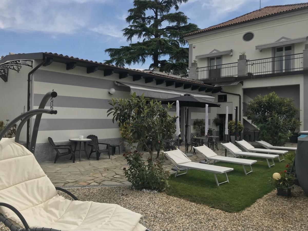 B&B Villa Prestigio Нови-Лигуре Экстерьер фото